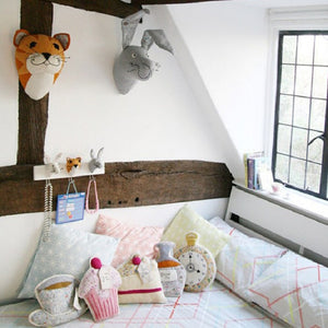 Plush Stuffed Head Wall Mount