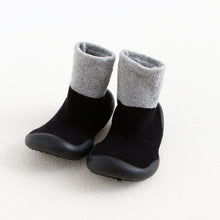 Load image into Gallery viewer, Children&#39;s footwear with soft soles, indoor shoes, outdoor shoes, rubber soles, toddlers, and thicker woolen socks Z7