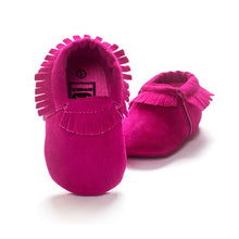 Load image into Gallery viewer, Hot PU Suede Leather Newborn Baby Boy Girl Baby Moccasins Soft Moccs Shoes Bebe Fringe Soft Soled Non-slip Footwear Crib Shoe