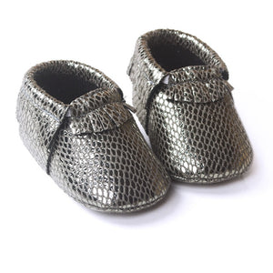 Hot PU Suede Leather Newborn Baby Boy Girl Baby Moccasins Soft Moccs Shoes Bebe Fringe Soft Soled Non-slip Footwear Crib Shoe