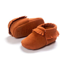 Load image into Gallery viewer, Hot PU Suede Leather Newborn Baby Boy Girl Baby Moccasins Soft Moccs Shoes Bebe Fringe Soft Soled Non-slip Footwear Crib Shoe